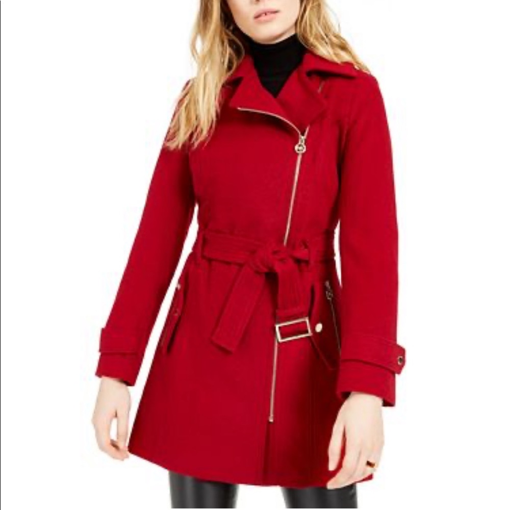 Micheal Kors SZ 2. Good Condition hardly worn.